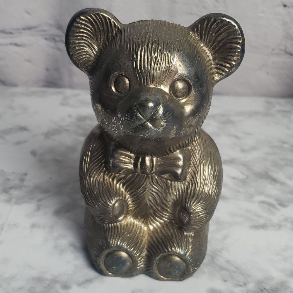 ‎Vintage Silver Bear Bank